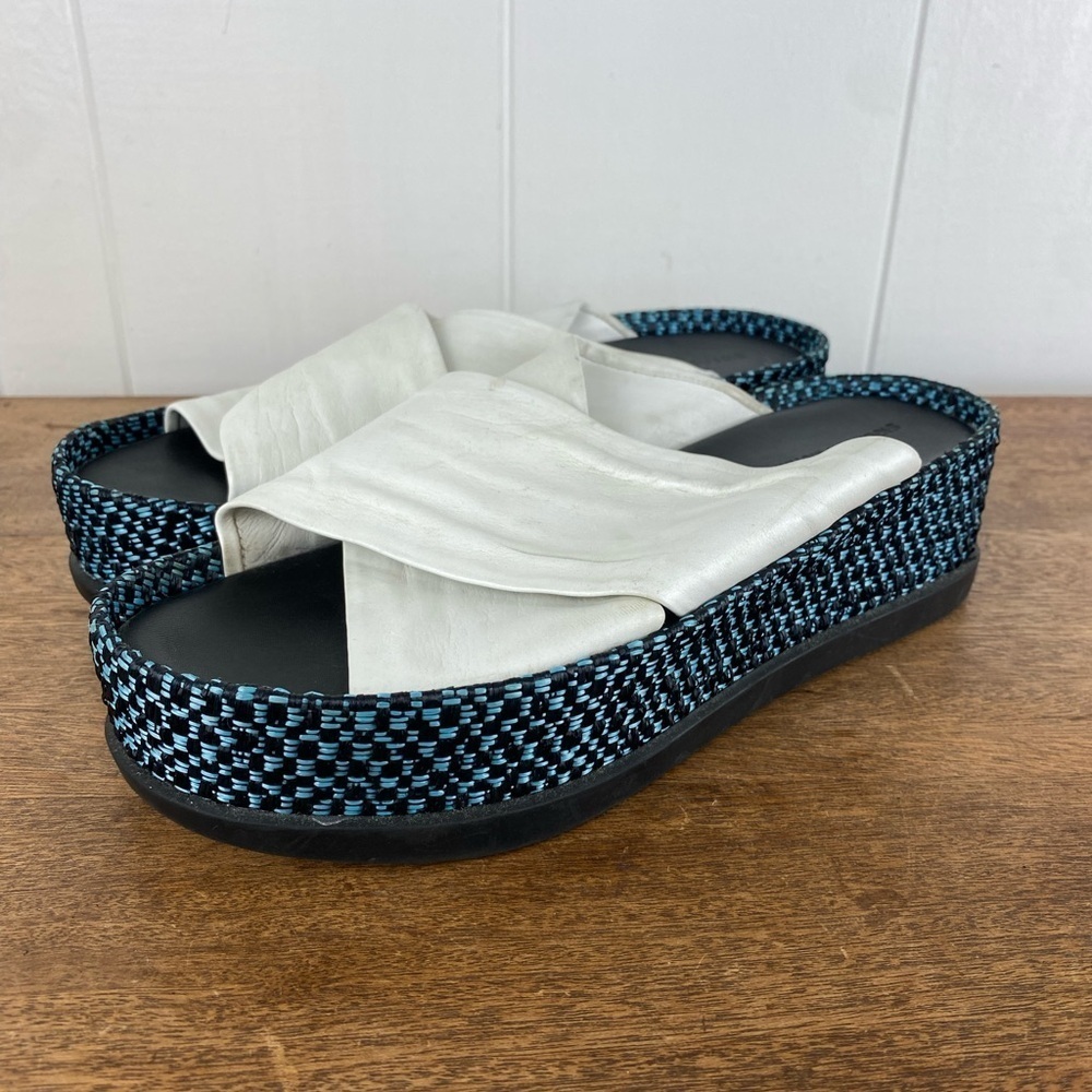 SIGERSON MORRISON Hana Leather Platform Slide Sandal in White Blue size 8M